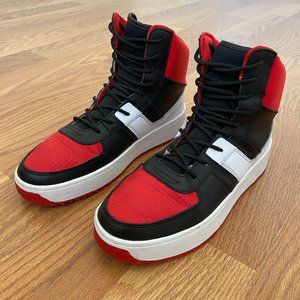 Steve Madden High Top, Size 8, Red/Black/White.